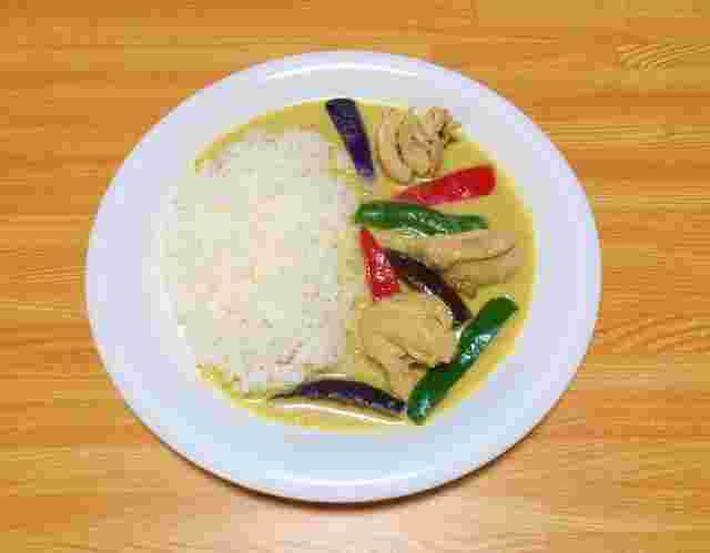 ココナッツクリームを使ったカレー