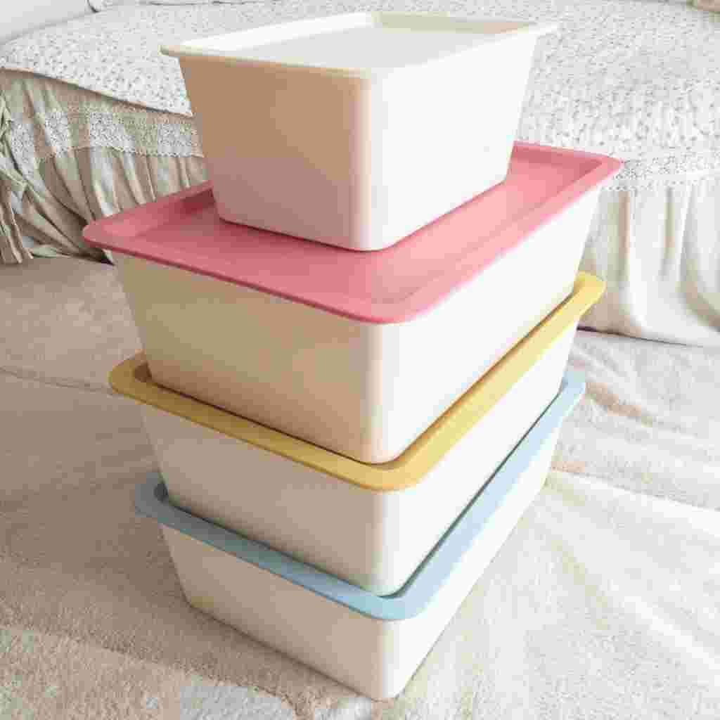 ダイソーの蓋つき収納ケース