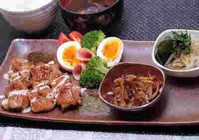焼き鳥のアレンジメニューの献立