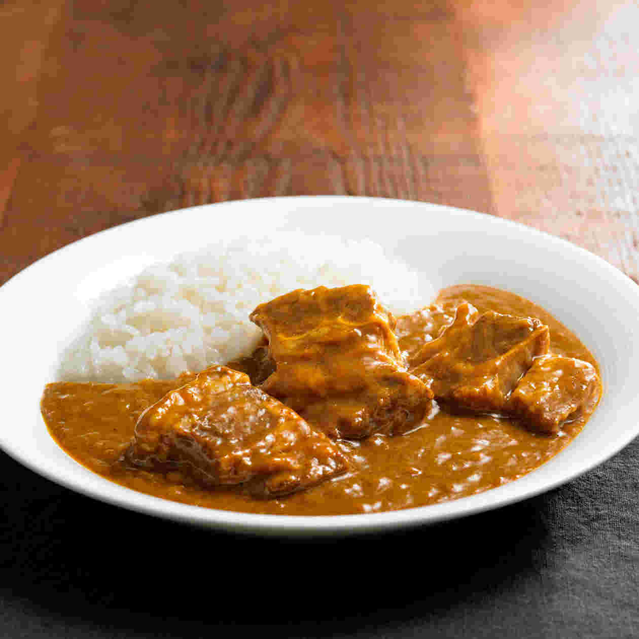 素材を生かした　ごろり牛肉のスパイシーカレー
