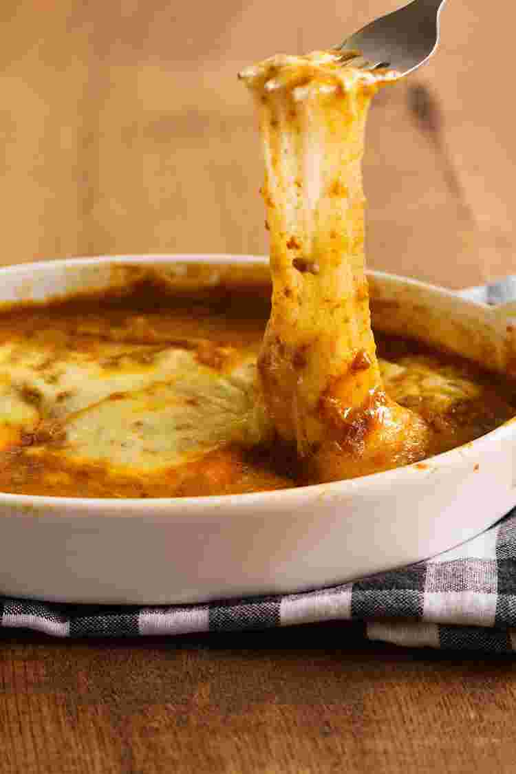 キーマカレーもちグラタン