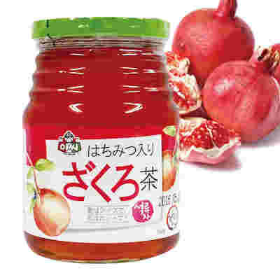 瓶入りのざくろ茶シロップ