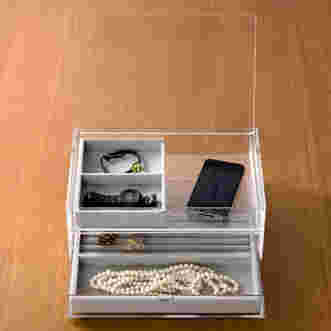 無印良品のアクリルケースの使用例