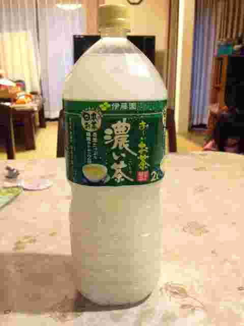 米のとぎ汁乳酸菌を作っている画像