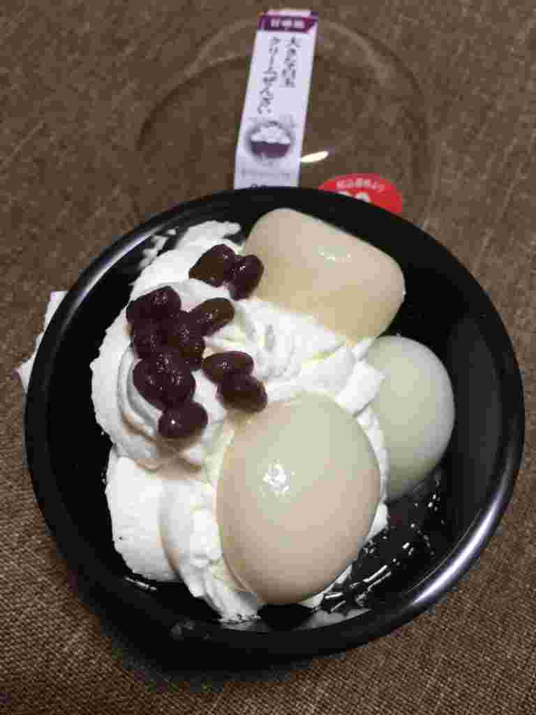 大きな白玉クリームぜんざい