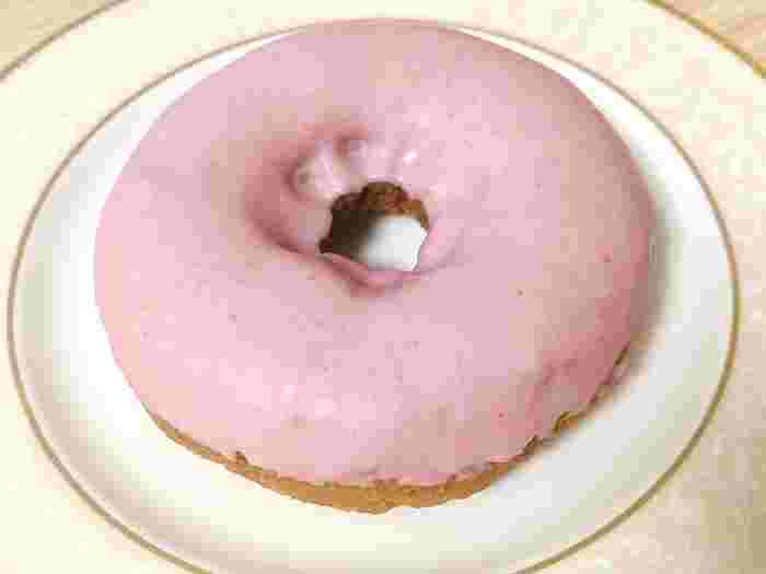 いちごチョコケーキドーナツ