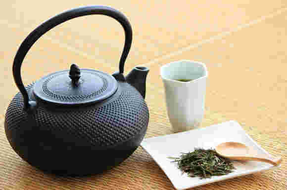 かぶせ茶を淹れる時、熱湯を注ぐのはNG