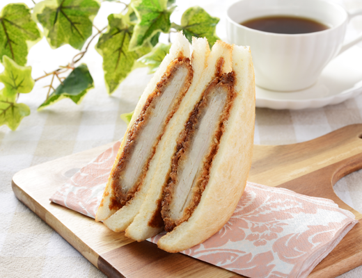 ローソンのロースミルフィーユかつサンド