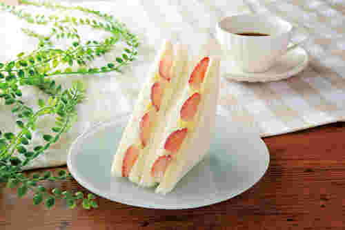 ローソンのクリームたっぷり！いちご