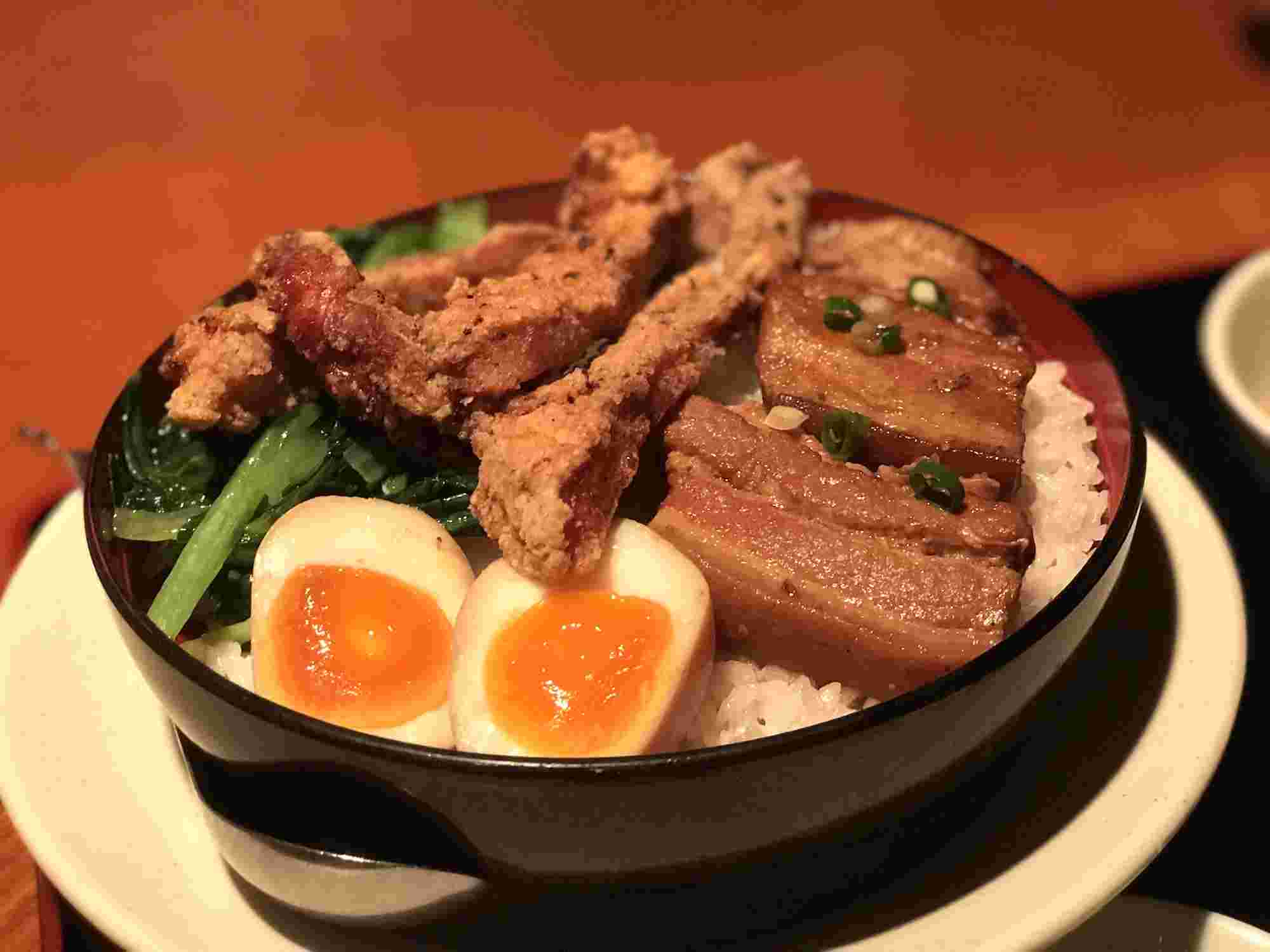 台湾骨付き料理