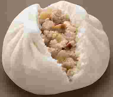 セブンイレブン　もちもちジューシー肉まん