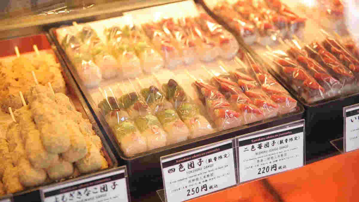 さくらの夢見屋の団子売り場
