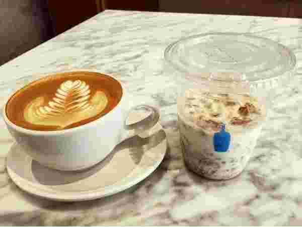 カフェラテ