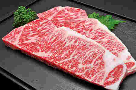 米沢牛のステーキ