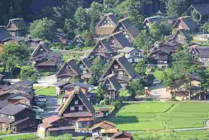 岐阜県の合掌造りの様子