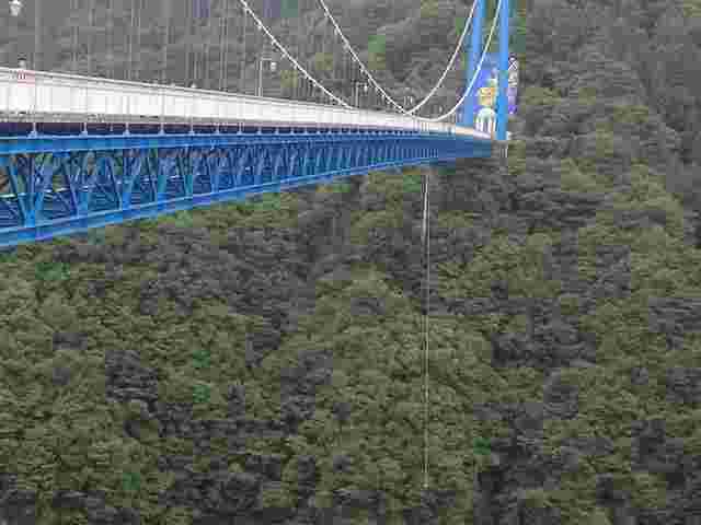 竜神大吊橋から飛び降りるというバンジージャンプ