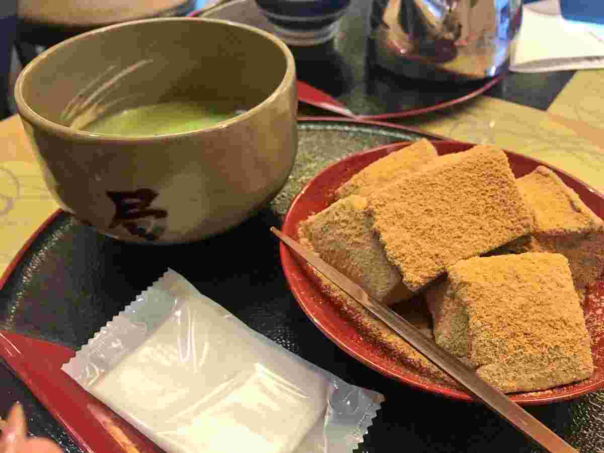 局屋立春のわらび餅