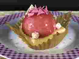 赤のバレンタインケーキ