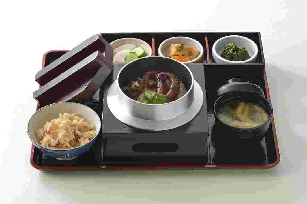 淡路サービスエリア内たこめし御膳の紹介