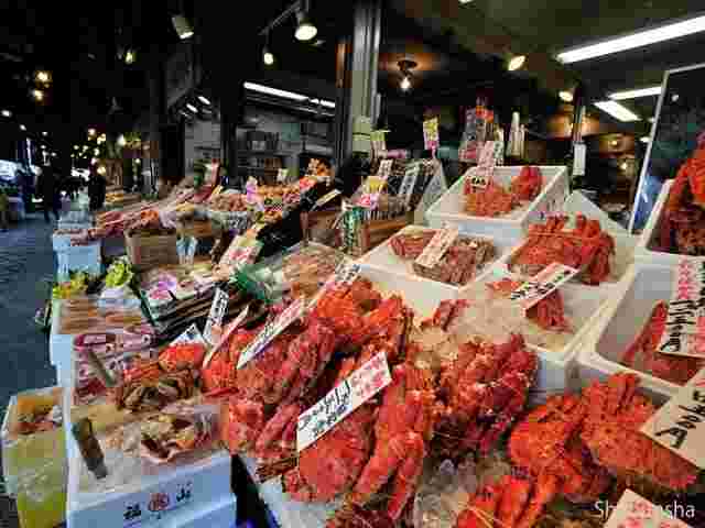 すすきの土産店