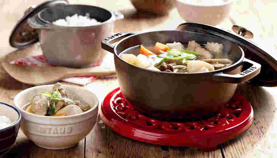 ストウブを使った料理のイメージ