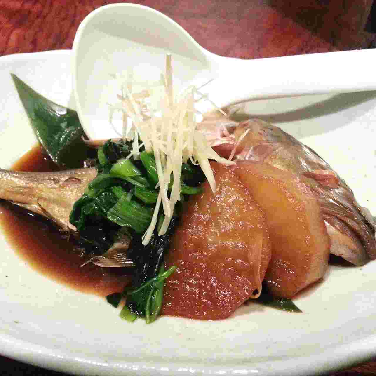 わらさと大根の煮魚