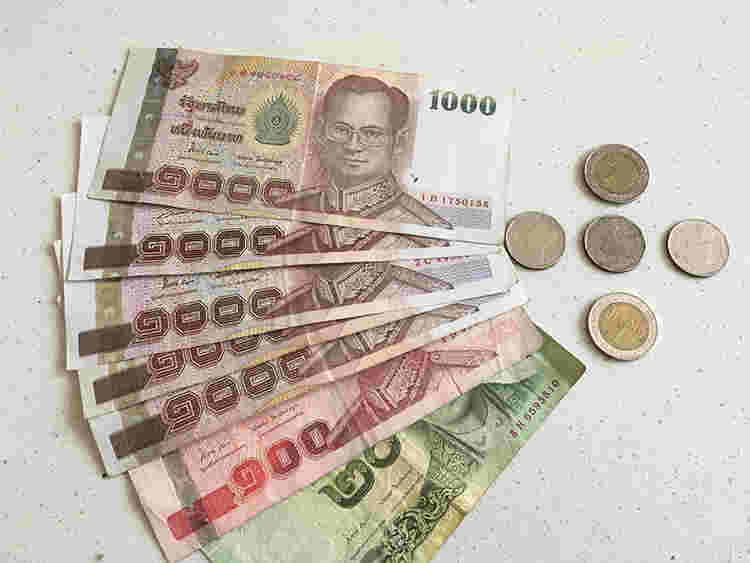 タイの通貨バーツ