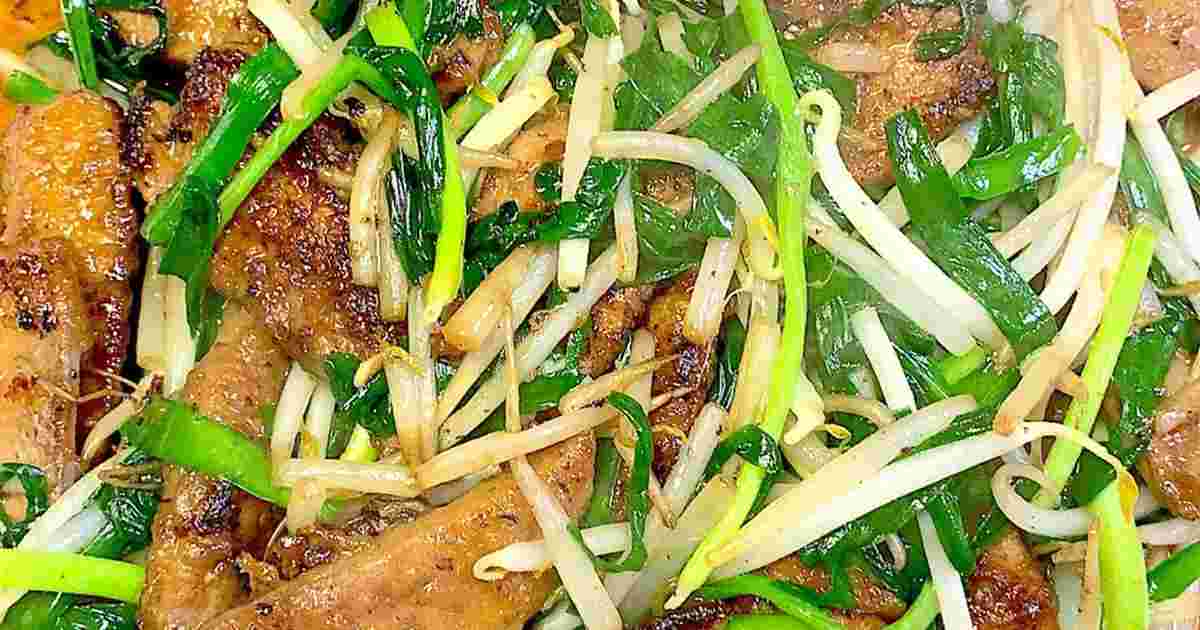 旬の夏野菜でレバニラ炒め