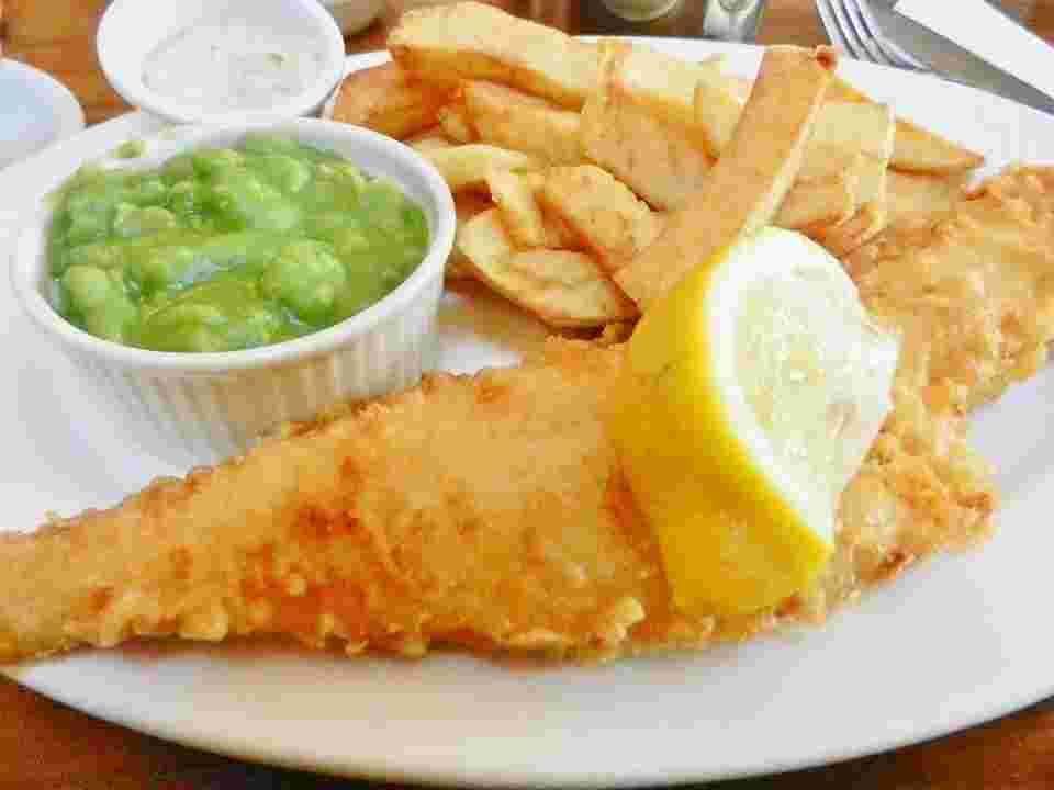 イギリス西部で生まれたフィッシュ＆チップス