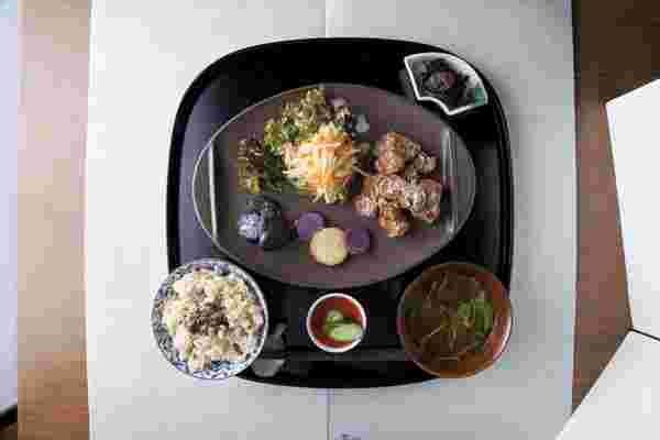 ソラフネの定食メニュー