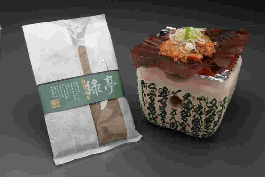料理長こだわりのコクを感じられる緑亭朴葉みそ