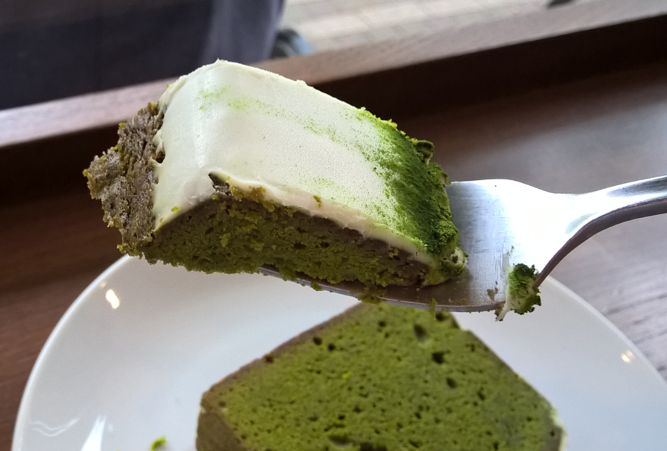 スターバックスの抹茶のパウンドケーキの画像