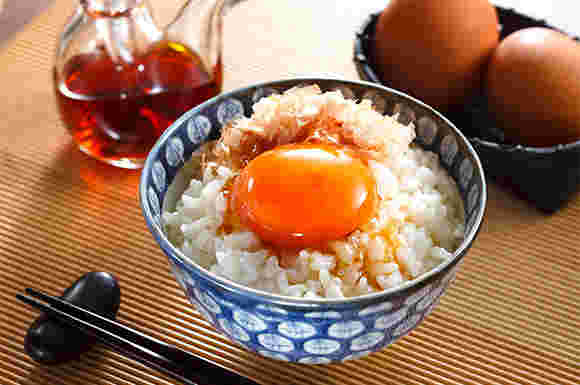 卵かけご飯の画像