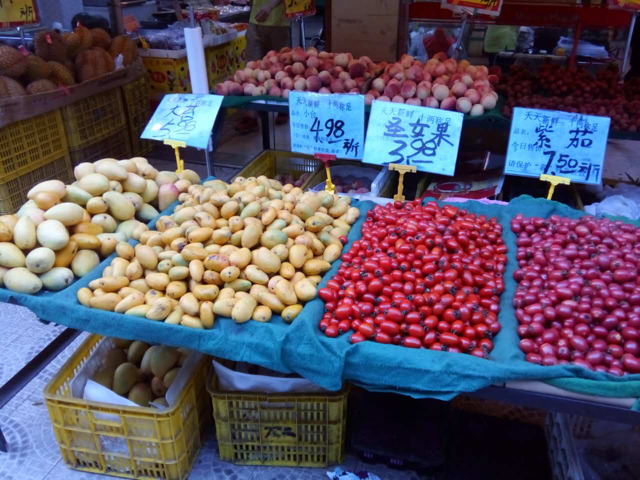 中国で売られているトマト
