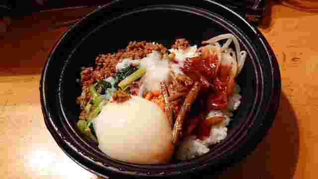 半熟玉子のビビンバ丼