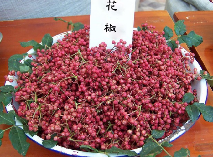 花椒の赤い粒