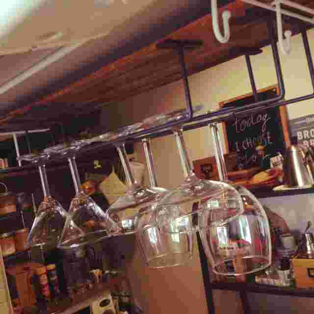 セリアで作るグラスコーナー