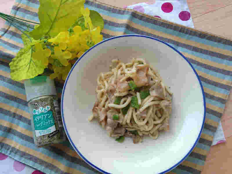 イタリアンハーブミックスを使った焼うどん
