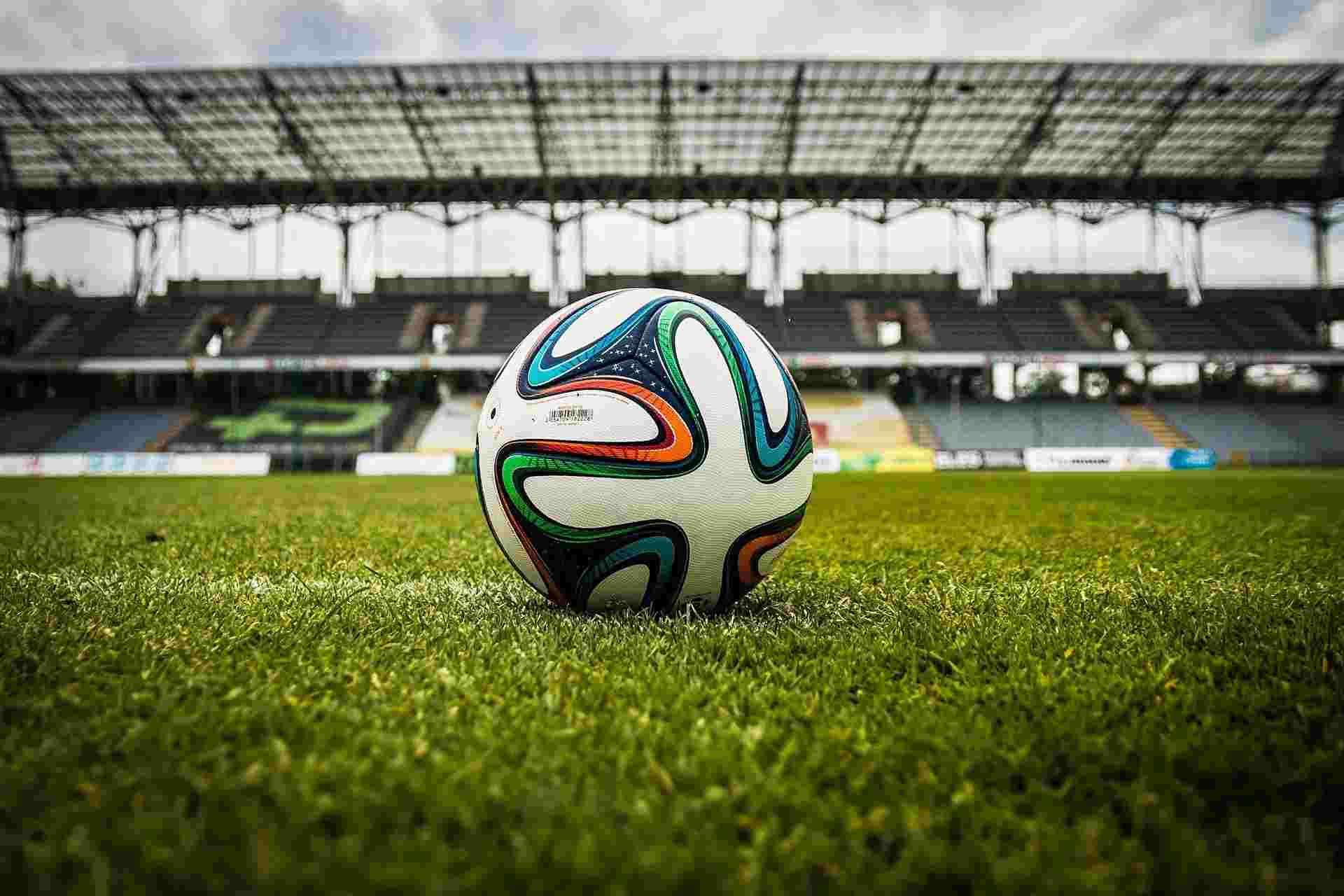スタジアムにあるサッカーボール