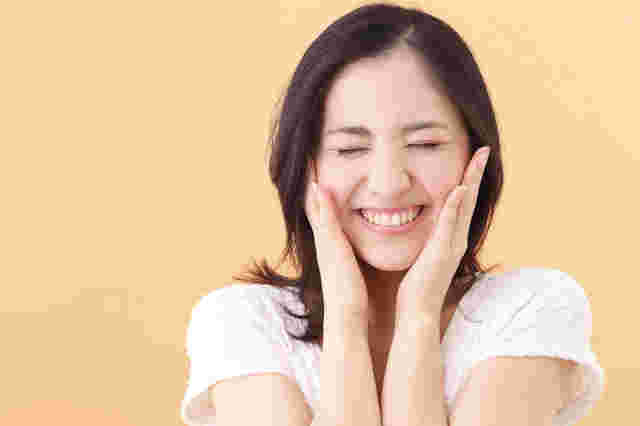 美肌効果に喜ぶ女性