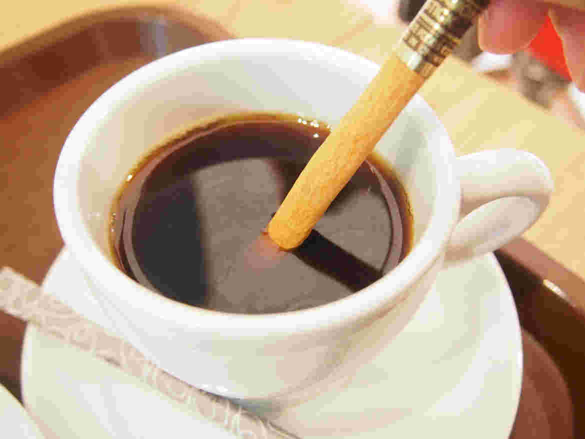 コーヒーとシナモンスティック
