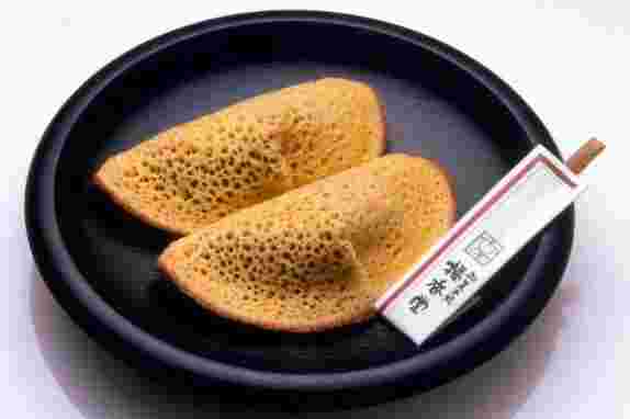 柔らかい生地にあんこが包まれた和菓子