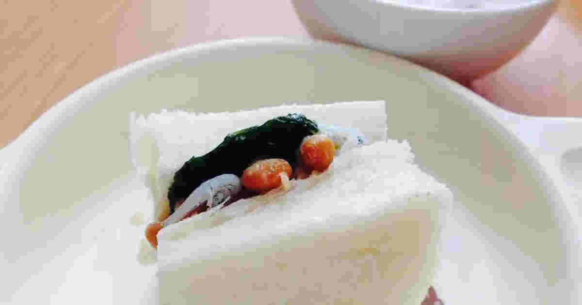 納豆しらすわかめチーズサンド