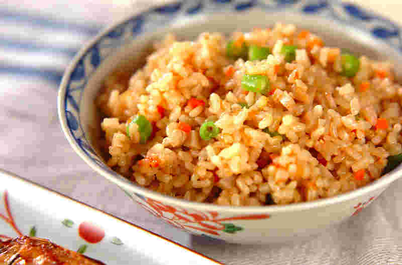 玄米を使った炊き込みご飯
