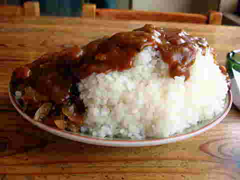 ライス大盛のカレーライス