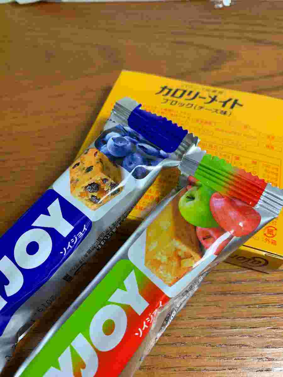 栄養補助食品のバー