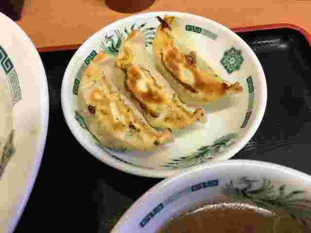 ハーフ餃子