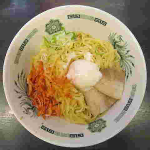 汁なしラーメン