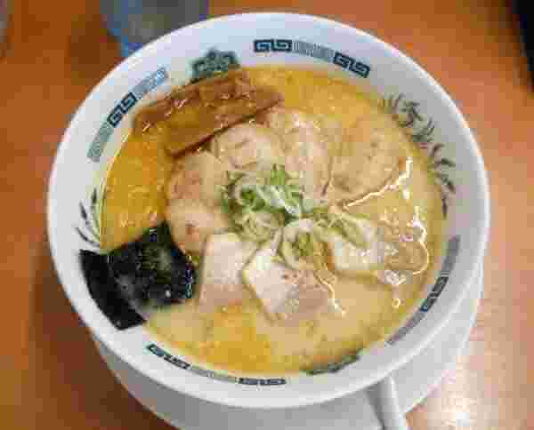 とんこつラーメン