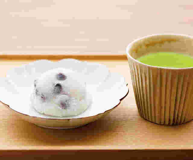 豆大福と緑茶